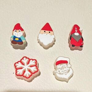 NW/oT Glow-in-the-dark Christmas Jibbitz Charms for Crocs Kids Adults Gnomes